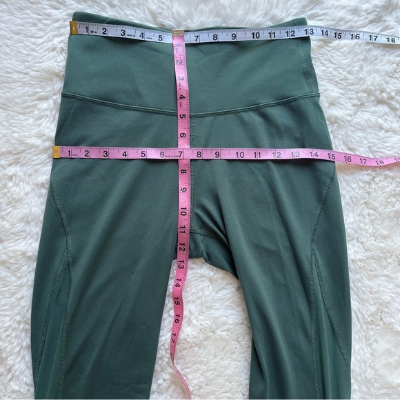 Old Navy Active Go Dry Forest Green Leggings With Mesh M - Picture 8 of 13
